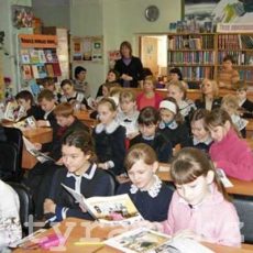 «Шарик-марик» в шымкентском образовании: из переполненной школы № 23 детей переселили в переполненную школу №20 Переполненный класс