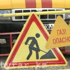 В Шымкенте на газопровод упало дерево Утечка газа - ремонтные работы