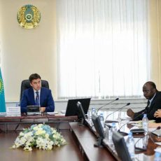 Динамично развивающимся назвал Шымкент Постоянный представитель Всемирного банка в Казахстане Ато Браун