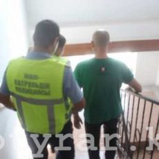 Мужчина в Шымкенте избил жену, а потом уехал на ее машине в неизвестном направлении