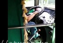 В Шымкенте после видео пассажира транспортная компания уволила водителя автобуса