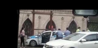 Полицейские в Шымкенте применили силу к девушкам за неповиновение Полицейские в Шымкенте применили силу к девушкам за неповиновение