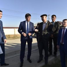 Затянувшаяся компенсация за участки задерживает строительство дороги в Шымкенте Аким Шымкента на объезде по строительству дорог