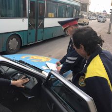 Полицейские ЮКО перешли на усиленный вариант несения службы Рейд МПС по общественному транспорту