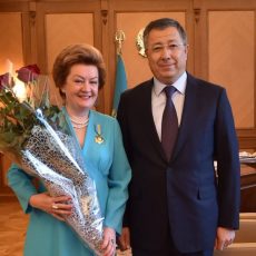 Татьяне Бурмистровой исполнилось 60 лет Татьяне Бурмистровой исполнилось 60 лет