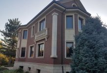 Тохтар Тулешов лишился своего последнего особняка (фото) Особняк Тохтара Тулешова на улице Бекет батыра