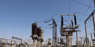 76 км новых электролиний протянулись между Туркестаном и Отырарским районом ЮКО Электроподстанция. Энергетика