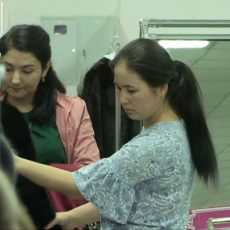 Какая женщина не мечтает о шубе?! В Шымкенте продолжается меховая ярмарка "Шубамания"