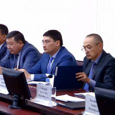 Вопрос о выкупе земель у населения под госнужды подняли в акимате Шымкента Вопрос о выкупе земель у населения под госнужды подняли в акимате Шымкента