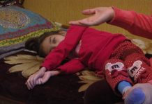 Поездка тяжелобольной девочки из Шымкента на обследование в столицу оказалась бесполезной Лаура Сагатова - тяжелобольная девочка