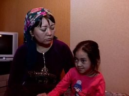 10-летняя Лаура Сагатова из Шымкента теряет надежду на выздоровление