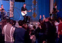 Концерт песен группы «Кино» прошел в Шымкенте Концерт песен группы "Кино" прошел в Шымкенте