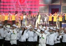 Шымкент рулит: Гала-концерт в честь дня города прошел в формате популярного шоу Шымкент рулит: Гала-концерт в честь дня города прошел в формате популярной шоу-программы