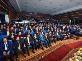 Южноказахстанцы поддержали решение Главы государства о переходе на латиницу