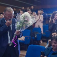 Гендерный вопрос: кто главнее? или Аким: красавчик или просто пиар "Pecha Kucha"