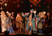 В ЮКО состоялась премьера оперы «Биржан – Сара» Премьера оперы в Шымкенте