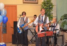 Шымкентской ретро-группе «Фонограф» исполняется 20 лет Группа Фонограф на празднике Отырара