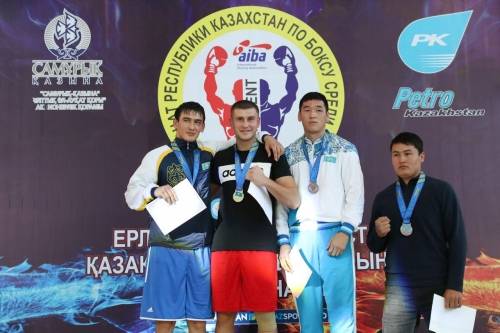 Стали известны чемпионы Казахстана по боксу и лучший боксер турнира 2017 года