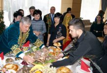 Фестиваль «Казак дастарханы» напомнил о забытой национальной кухне Фестиваль "Казак дастарханы" напомнил о забытой национальной кухне
