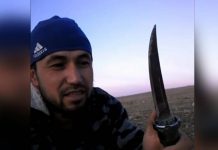 В ДВД ЮКО прокомментировали жуткую историю видео мужчины с ножом, рассказывающем о своем преступлении Мужчина записал признание в преступлении на видео