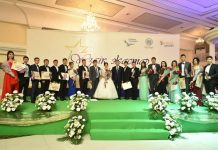 Аким ЮКО вручил молодежи «Лучшую молодежную премию» Молодежный бал в Шымкенте