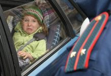 В Шымкенте стартовала акция «Неделя безопасного дорожного движения» Дети в салоне автомобиля