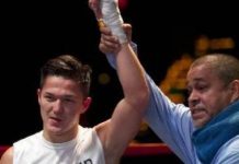 Американский полицейский — уроженец Шымкента одержал победу на вечере бокса Джейкобса Димаш Ниязов выиграл бой