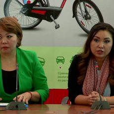 В Шымкенте малообеспеченные студенты получили годовой абонемент Shymkent Bike