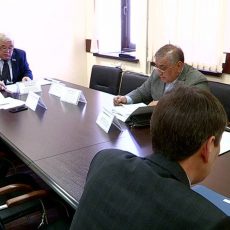Депутаты ЮКО высказались о целесообразности выделения крупных средств в конце года Заседание постоянной комиссии маслихата ЮКО