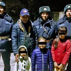 В Шымкенте за один день сразу троих потеряшек вернули родителям нацгвардейцы Нацгвардейцы с детками