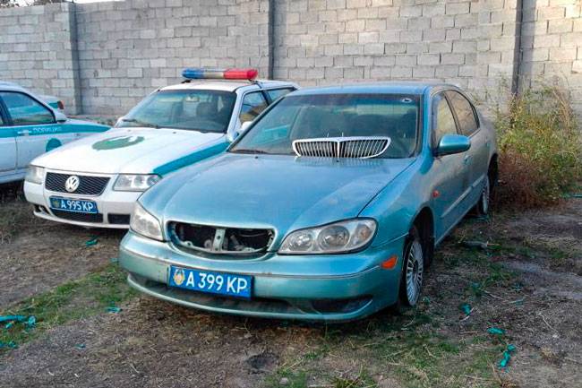 В Шымкенте выставили на продажу полицейский W124