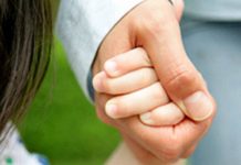 Казахстанцев пугают аудиосообщениями о краже детей, пересылаемыми по Whatsapp Казахстанцев пугают аудиосообщениями о краже детей, пересылаемыми по Whatsapp