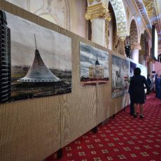 Ковровая фабрика Шымкента представила ковры с видами Астаны Выставка ковров с видами Астаны