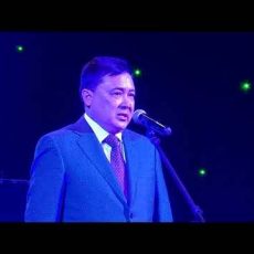 150 лучших медработников награждены управлением здравоохранения ЮКО Мукан Егизбаев