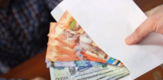 Миллион тенге просто так отдали доверчивые жители ЮКО аферисту Аферисту отдали миллион тенге