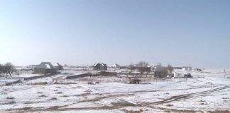 Сарыагашские чиновники игнорируют зов о помощи жителей села-призрака https://www.youtube.com/watch?v=3_JzGBTGN3M