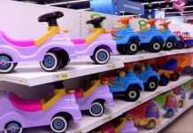 Покупаем детские игрушки с умом: как не нарваться на токсичные товары Детские игрушки