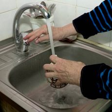 Уже завтра дадут горячую воду в мкр. «Нурсат» и «Туран-1» Горячая вода из-под крана
