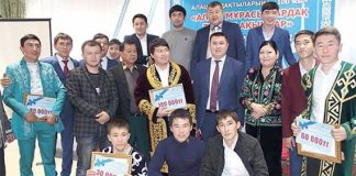Айтыс-акынов