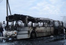 В суде проходят слушания по делу хозяина автобуса, сгоревшего в Актюбинской области Сгоревший автобус в Актюбинской области