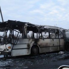 В суде проходят слушания по делу хозяина автобуса, сгоревшего в Актюбинской области Сгоревший автобус в Актюбинской области