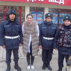 В Шымкенте гвардейцы спасли жизнь беременной женщине В Шымкенте гвардейцы спасли жизнь беременной женщине