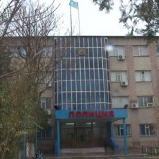 В ЮКО полицейские с начала года изъяли 8 единиц незарегистрированного оружия Здание полиции