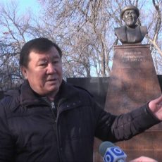 В Шымкенте воины-интернационалисты и медработники пытаются уладить конфликт Шарипбай Утегенов