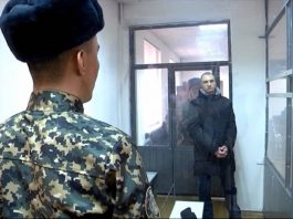 В Шымкенте осудили мужчину за двойное нападение на отделение Kaspi Bank