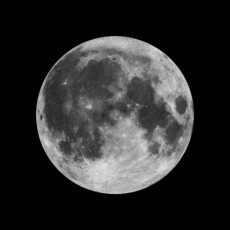 NASA транслирует Суперлуние (прямой эфир)