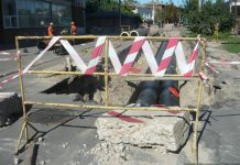 Жилые дома и школа в Шымкенте подключены к отоплению после аварии Ремонт теплотрассы