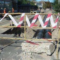 Жилые дома и школа в Шымкенте подключены к отоплению после аварии Ремонт теплотрассы