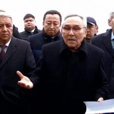 Самые низкие зарплаты и самый дорогой газ в Южном Казахстане — депутат Мажилиса