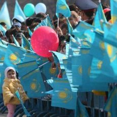 Казахстан поднялся с 60 на 7 место в мировом индексе счастья В Казахстане счастливые люди